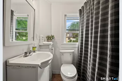 220 Murray Street, Meriden, CT 06450 - Photo 17