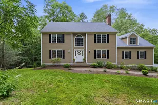 29 Narragansett Trail, Newtown, CT 06482 - Photo 1