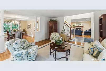 29 Narragansett Trail, Newtown, CT 06482 - Photo 5