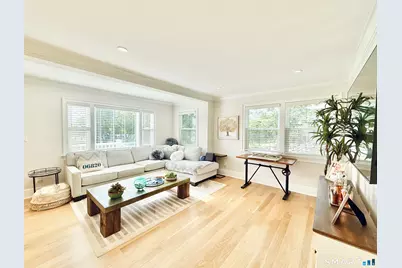 -225 Hoyt Street, Darien, CT 06820 - Photo 7