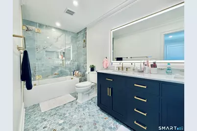 -225 Hoyt Street, Darien, CT 06820 - Photo 21