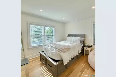 -225 Hoyt Street, Darien, CT 06820 - Photo 23