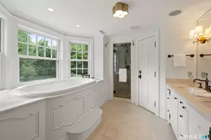 80 Governors Ln, Fairfield, CT 06824 - Photo 19