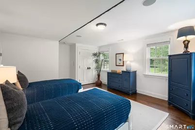 80 Governors Lane, Fairfield, CT 06824 - Photo 21