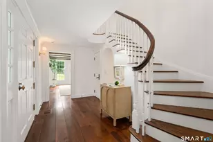 80 Governors Ln, Fairfield, CT 06824 - Photo 15