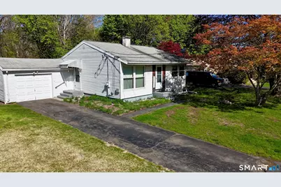 118 Bradley Terrace, Derby, CT 06418 - Photo 3