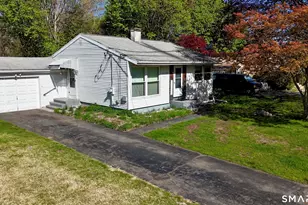 118 Bradley Terrace, Derby, CT 06418 - Photo 3