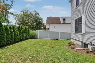 604 Newfield Ave, Stamford, CT 06905 - Photo 25