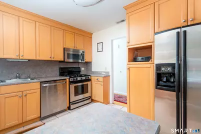31 Edward Place, Stamford, CT 06905 - Photo 19