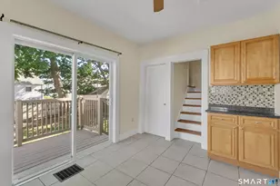 215 Overland Ave, Bridgeport, CT 06606 - Photo 23