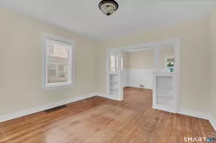215 Overland Ave, Bridgeport, CT 06606 - Photo 7