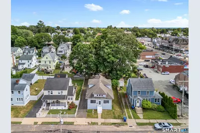215 Overland Avenue, Bridgeport, CT 06606 - Photo 3