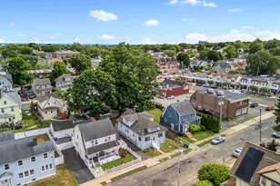 215 Overland Ave, Bridgeport, CT 06606 - Photo 35