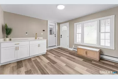 5 Sanford Avenue, Enfield, CT 06082 - Photo 21