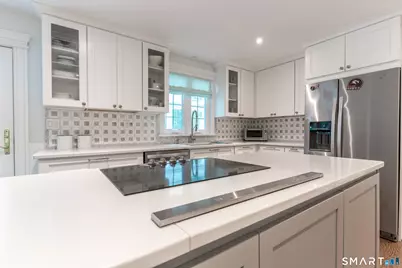 85 Thayer Drive, New Canaan, CT 06840 - Photo 5