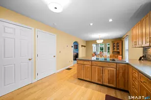 35 North St, Enfield, CT 06082 - Photo 15