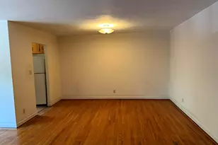 70 Grove Hill St, New Britain, CT 06052 - Photo 9