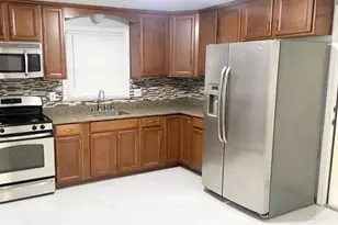 315-317 Alexander Ave, Bridgeport, CT 06606 - Photo 7