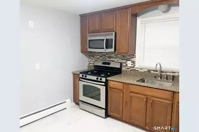 315-317 Alexander Avenue, Bridgeport, CT 06606 - Photo 5
