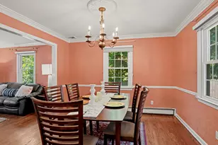 2435 Boston Post Rd, Darien, CT 06820 - Photo 11