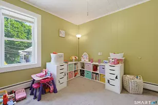 9 Hickory St, Norwich, CT 06360 - Photo 15
