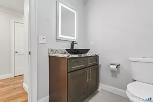 25 Spring Rock Rd, East Lyme, CT 06333 - Photo 11
