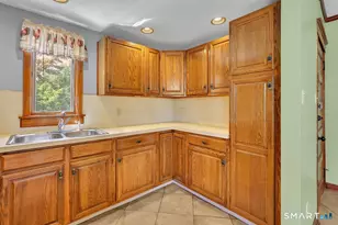 31 Brooklawn St, New Britain, CT 06052 - Photo 15