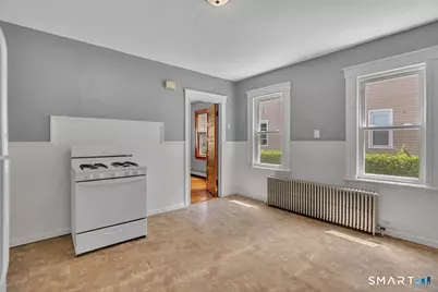 31 Brooklawn Street, New Britain, CT 06052 - Photo 5