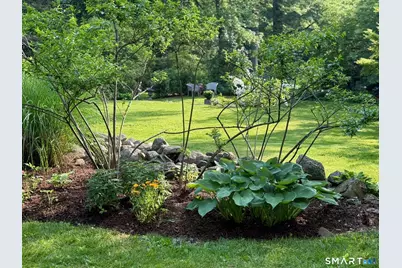 85 Bittersweet Lane, New Canaan, CT 06840 - Photo 33