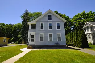 17 Hough St, Plainville, CT 06062 - Photo 9