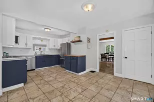 57 Edwards Rd, Bethany, CT 06524 - Photo 15