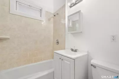 340 Bond Street, Bridgeport, CT 06610 - Photo 17