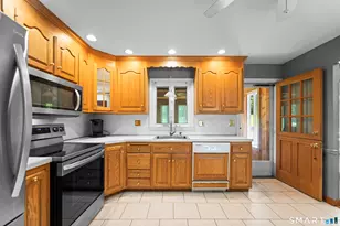 55 Hacienda Cir, Southington, CT 06479 - Photo 11