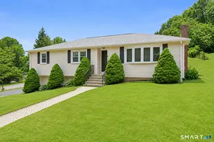 4 Pierson Dr, West Haven, CT 06516 - Photo 1