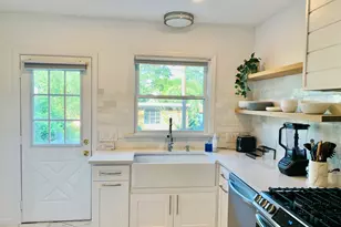 241 Townsend Ave, New Haven, CT 06512 - Photo 5