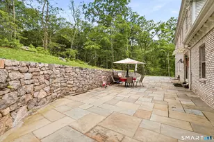 18 W Haviland Ln, Stamford, CT 06903 - Photo 17