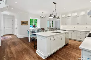 2 Settlers Trail, Darien, CT 06820 - Photo 9