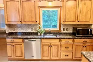 64 Belden Rd, Hamden, CT 06514 - Photo 7