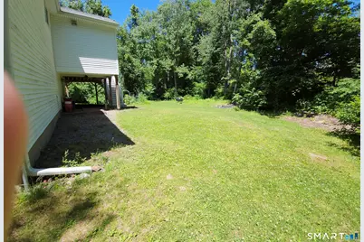 24 Midwood Avenue, Wolcott, CT 06716 - Photo 3