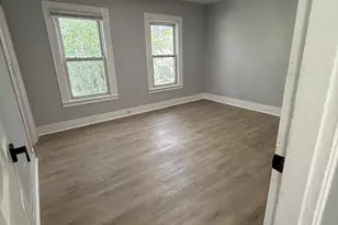 295 Lloyd St, New Haven, CT 06513 - Photo 3
