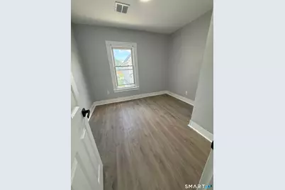 295 Lloyd Street #2, New Haven, CT 06513 - Photo 5
