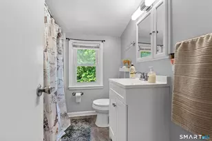 341 School St, East Hartford, CT 06108 - Photo 15