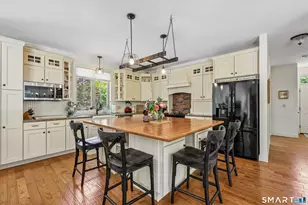 29 Green Valley Lakes Rd, East Lyme, CT 06333 - Photo 5