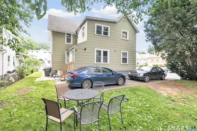 1626 Iranistan Avenue, Bridgeport, CT 06604 - Photo 5