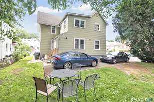 1626 Iranistan Ave, Bridgeport, CT 06604 - Photo 5
