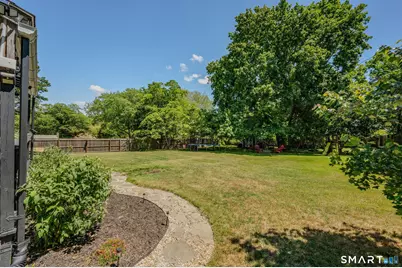 9 Hilltop Terrace, Waterford, CT 06385 - Photo 39