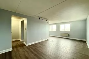 120 Huntington Turnpike, Bridgeport, CT 06610 - Photo 3
