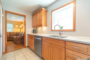 84 Johnson St, Naugatuck, CT 06770 - Photo 11