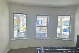 115 Denver Ave, Bridgeport, CT 06605 - Photo 11