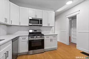 875 Elm St, New Haven, CT 06511 - Photo 11